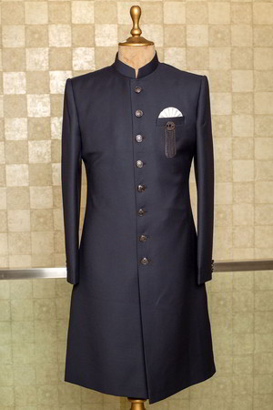 Синий хлопко-шёлковый индийский свадебный мужской костюм / шервани