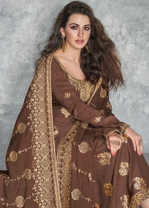Коричневое индийское платье / костюм, с длинными рукавами, украшенное вышивкой люрексом