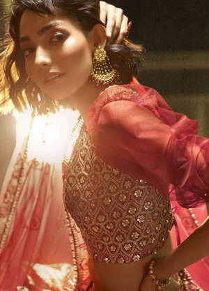 Бордовый национальный индийский женский костюм лехенга (ленга) чоли, украшенный вышивкой с люрексом