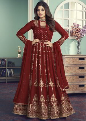 Красное длинное платье / анаркали / костюм из креп-жоржета, украшенное вышивкой люрексом с пайетками