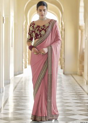 Розовое индийское сари из органзы и фатина, украшенное вышивкой люрексом, скрученной шёлковой нитью