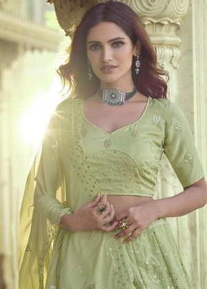 Светло-зелёный индийский женский свадебный костюм лехенга (ленга) чоли из креп-жоржета, украшенный скрученной шёлковой нитью, вышивкой с пайетками