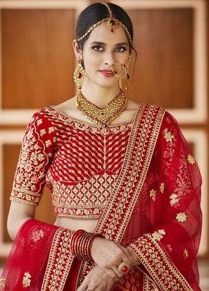 Красный бархатный индийский женский свадебный костюм лехенга (ленга) чоли, украшенный вышивкой люрексом, скрученной шёлковой нитью