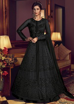 Чёрное длинное платье / анаркали / костюм из фатина, украшенное вышивкой