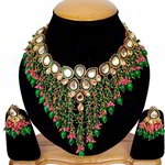 *Разноцветное и золотое индийское украшение на шею с бисером