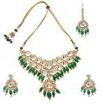 *Зелёное и золотое индийское украшение на шею со стразами