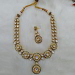 *Молочное, цвета меди и золотое индийское украшение на шею из меди с искусственными камнями