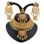 *Зелёное и золотое индийское украшение на шею со стразами, искусственными камнями