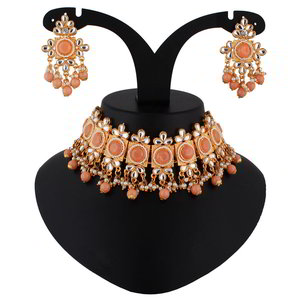 Оранжевое и золотое индийское украшение на шею со стразами