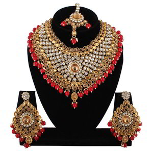 Бордовое, золотое и красное индийское украшение на шею со стразами