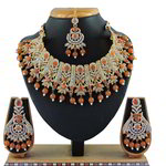 *Оранжевое и золотое индийское украшение на шею со стразами, перламутровыми бусинками