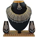 *Чёрное, золотое и серое индийское украшение на шею со стразами, перламутровыми бусинками