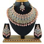 *Золотое и розовое индийское украшение на шею со стразами, перламутровыми бусинками