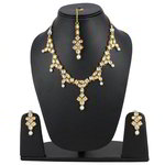 *Молочное и золотое индийское украшение на шею со стразами, искусственными камнями