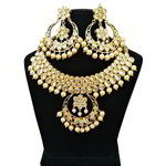 *Бежевое, коричневое и золотое индийское украшение на шею со стразами, искусственными камнями