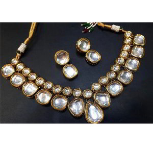 Молочное и золотое медное и латунное индийское украшение на шею с искусственными камнями