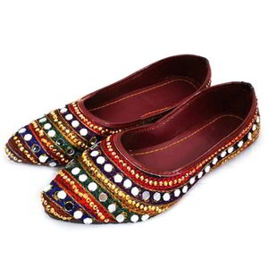 Разноцветная индийская женская обувь с кусочками зеркалец