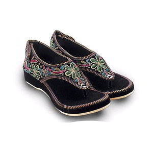 Чёрная и серая жаккардовая индийская женская обувь, украшенная вышивкой