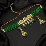 *Зелёное и золотое индийское украшение на шею со стразами, перламутровыми бусинками