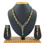 *Зелёное и золотое индийское украшение на шею со стразами