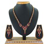 *Бордовое, золотое и красное индийское украшение на шею со стразами