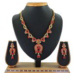 *Бордовое, золотое и красное индийское украшение на шею со стразами