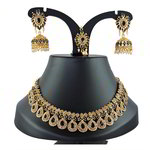 *Чёрное, золотое и серое индийское украшение на шею со стразами