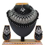 *Чёрное, золотое и серое индийское украшение на шею со стразами