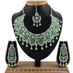 *Зелёное и золотое индийское украшение на шею со стразами