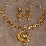 *Молочное и золотое индийское украшение на шею из латуни с бисером, перламутровыми бусинками