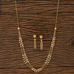 *Молочное и золотое латунное индийское украшение на шею с бисером