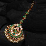 *Молочное и золотое индийское украшение на голову (манг-тика) с искусственными камнями, перламутровыми бусинками