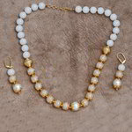 *Молочное, цвета меди и золотое медное индийское украшение на шею с бисером, перламутровыми бусинками