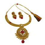 *Золотое индийское украшение на шею со стразами, искусственными камнями