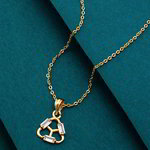 *Молочный и золотой индийский кулон на шею со стразами