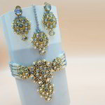 *Молочное, цвета меди и золотое медное индийское украшение на шею со стразами, перламутровыми бусинками