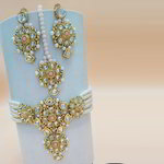 *Молочное, цвета меди и золотое медное индийское украшение на шею со стразами, перламутровыми бусинками