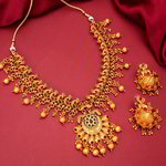 *Зелёное и золотое индийское украшение на шею со стразами