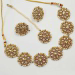 *Бежевое, коричневое и золотое индийское украшение на шею со стразами