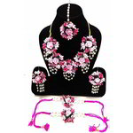 *Молочное и золотое индийское украшение на шею с перламутровыми бусинками