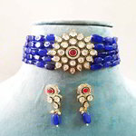 *Золотое и синее индийское украшение на шею со стразами