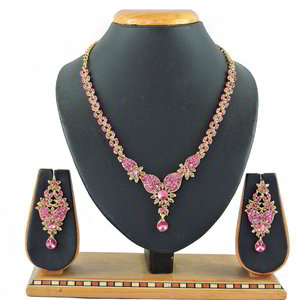 Золотое и розовое индийское украшение на шею со стразами