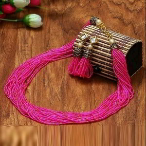 Золотое и розовое индийское украшение на шею с бисером