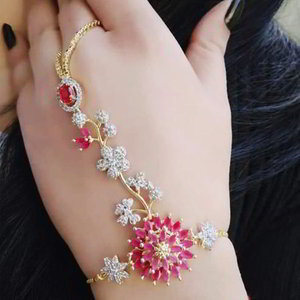 Золотой и розовый женский браслет на запяться (хас пан) со стразами, перламутровыми бусинками