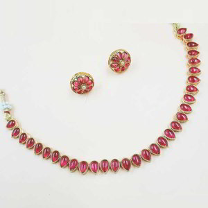 Золотое и розовое индийское украшение на шею с искусственными камнями