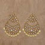 *Бежевые, коричневые и золотые латунные индийские серьги с искусственными камнями, перламутровыми бусинками