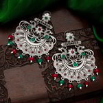 *Серебристые и зелёные индийские серьги с искусственными камнями
