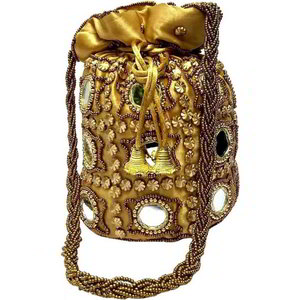 Золотая шёлковая сумочка-мешочек с бисером, кусочками зеркалец