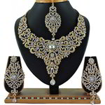 *Молочное и золотое медное индийское украшение на шею со стразами, перламутровыми бусинками