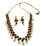 *Разноцветное и золотое индийское украшение на шею со стразами